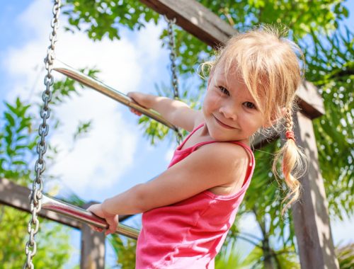 the-girl-on-the-playground-RG26Q4V.jpg